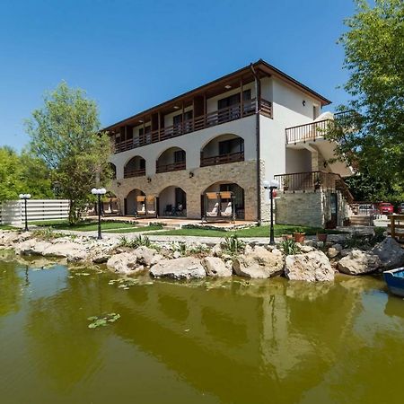 Viilalac Hotel Venus Bagian luar foto