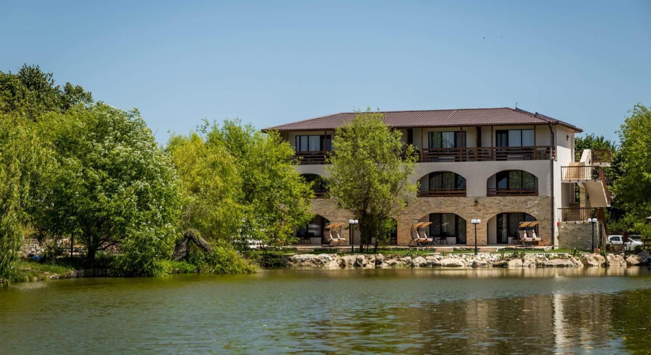 Viilalac Hotel Venus Bagian luar foto