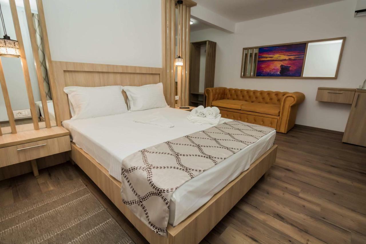 Viilalac Hotel Venus Bagian luar foto