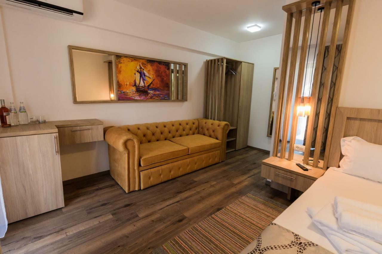 Viilalac Hotel Venus Bagian luar foto