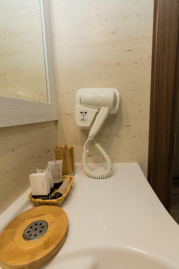 Viilalac Hotel Venus Bagian luar foto